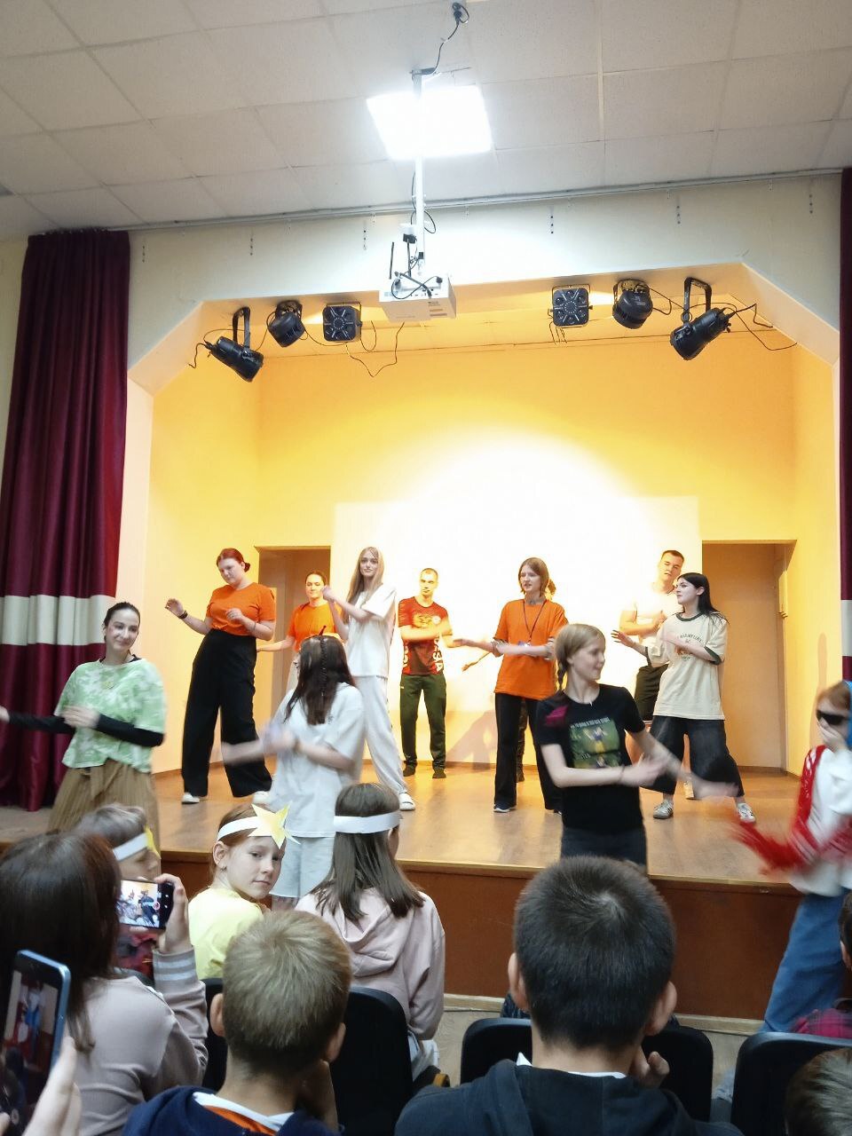 "Сказочная луна" осветила первые успехи в ДОЛ им. Ю. Гагарина