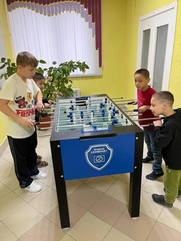 Играем в настольный футбол