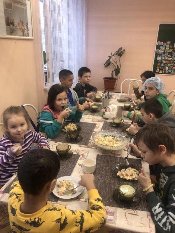 Занятия по кулинарии. Оливье.