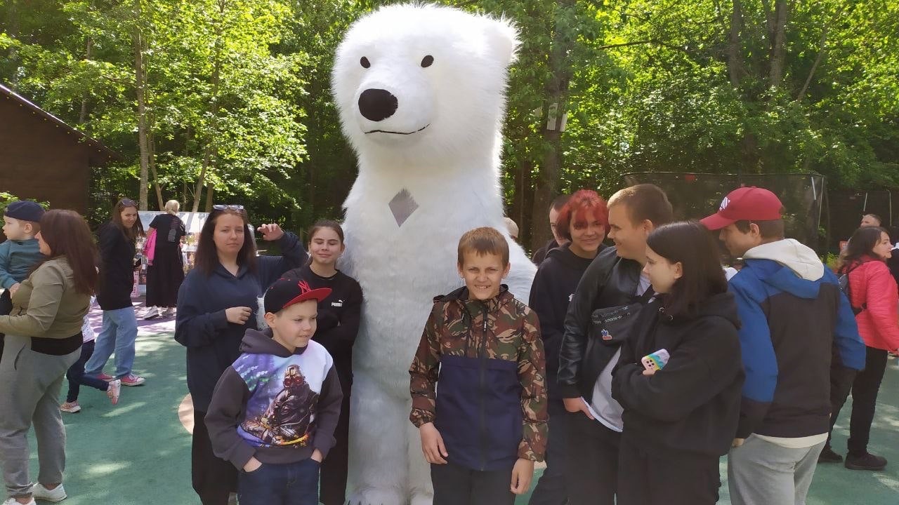 Ребята из Никольского ресурсного центра отправились за приключениями в парк "Озорные белки".