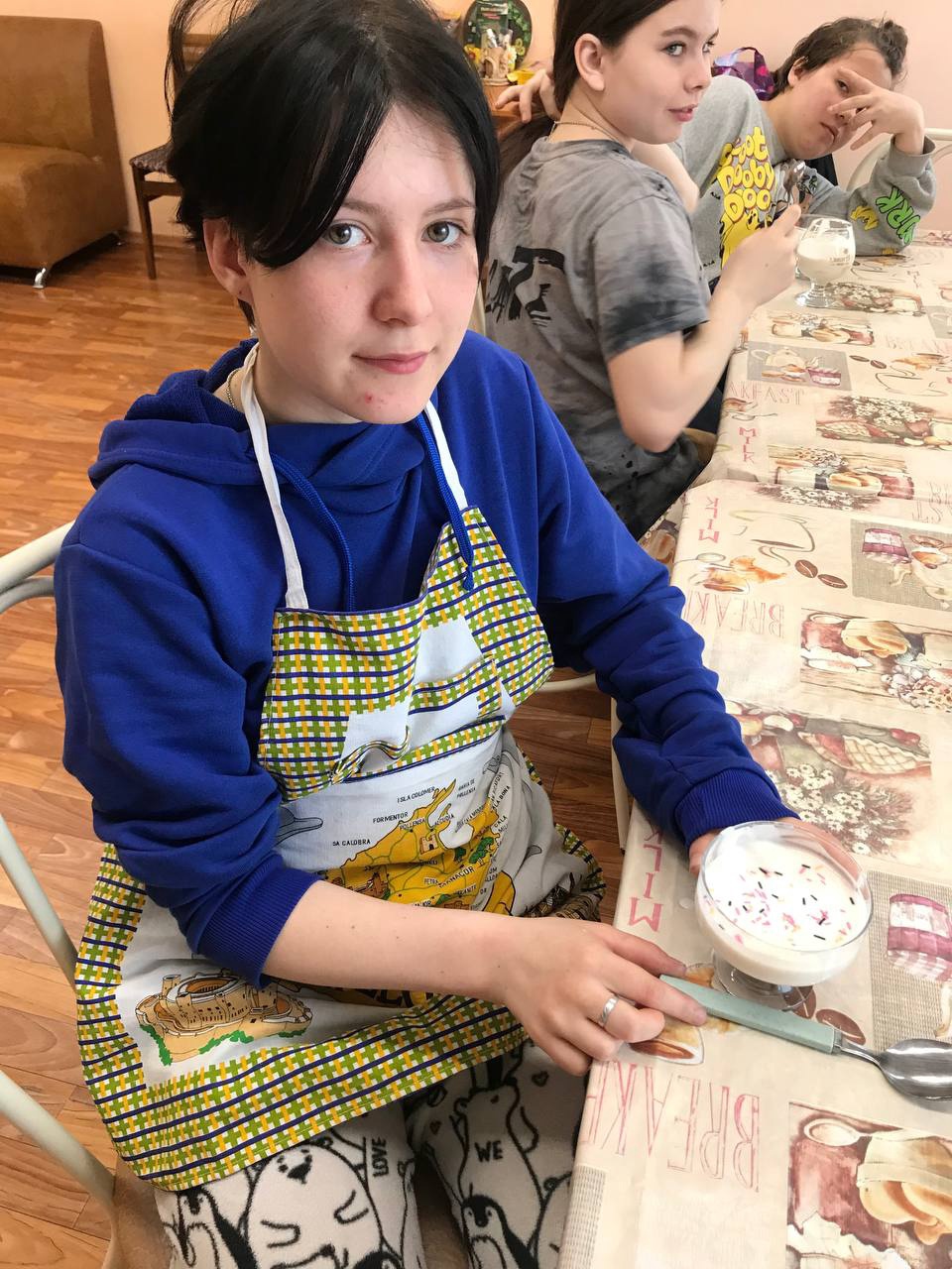 Воскресный кулинарный практикум: приготовление бананового десерта.