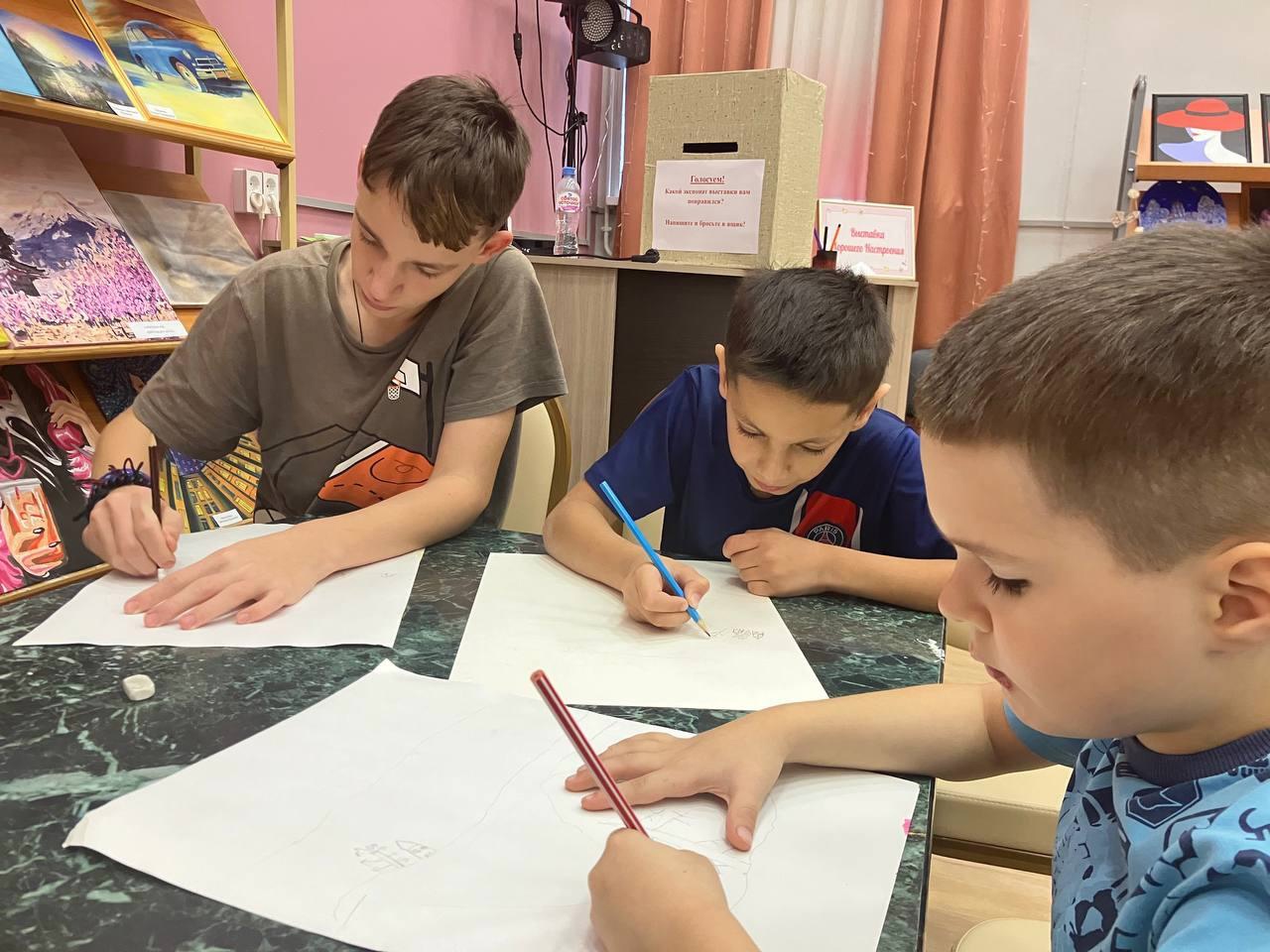 Ребята устали от дождливой осени и уже хотят снега