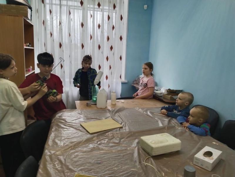 В мастерской у Антона Ивановича всегда есть чем заняться тем, кто любит делать вещи своими руками и не боится экспериментов.